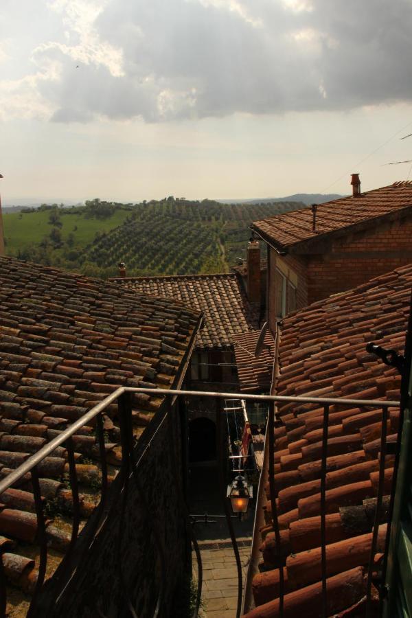 Apartmán Trilocale Nel Centro Storico Montemerano Exteriér fotografie