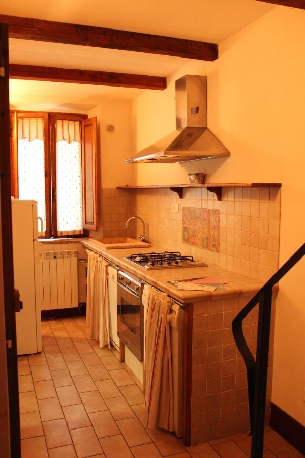 Apartmán Trilocale Nel Centro Storico Montemerano Exteriér fotografie